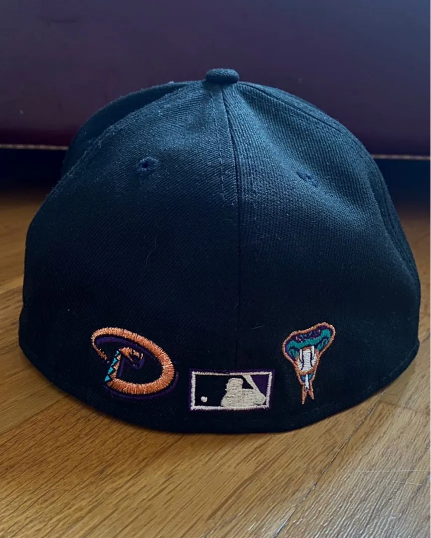 NEW ERA FITTED CAP