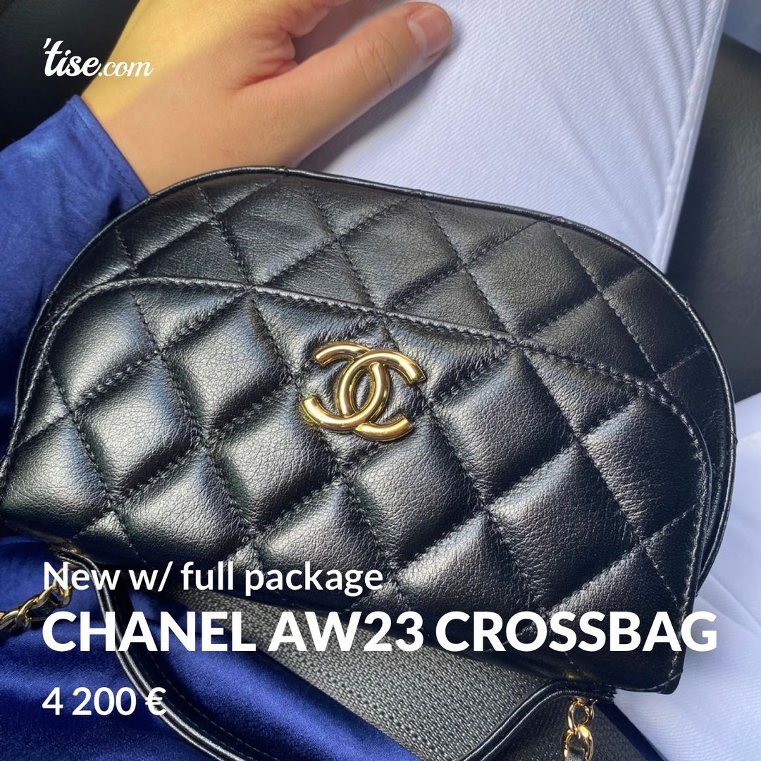 Chanel AW23 Crossbag