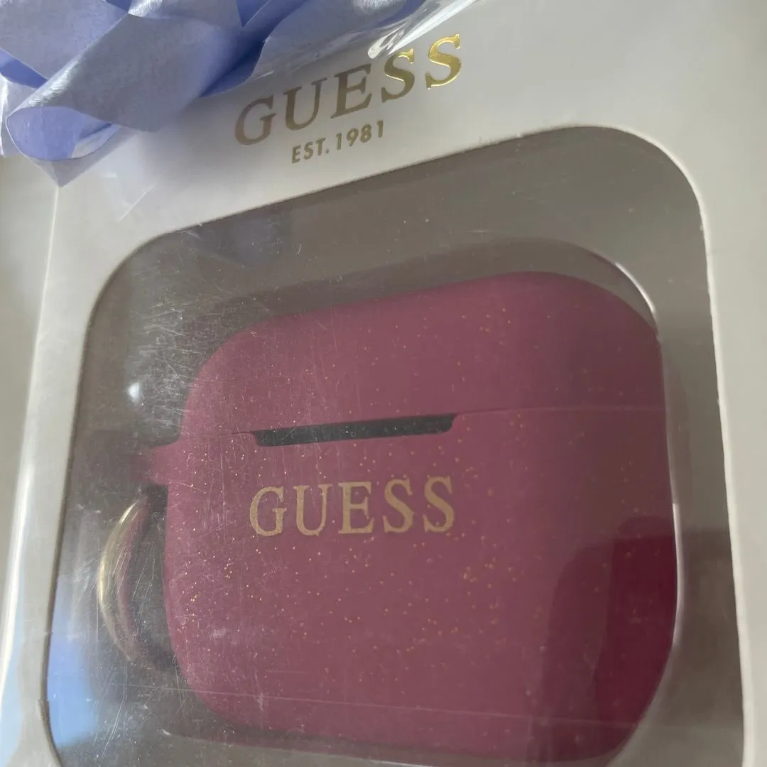 Guess Aipods etuie