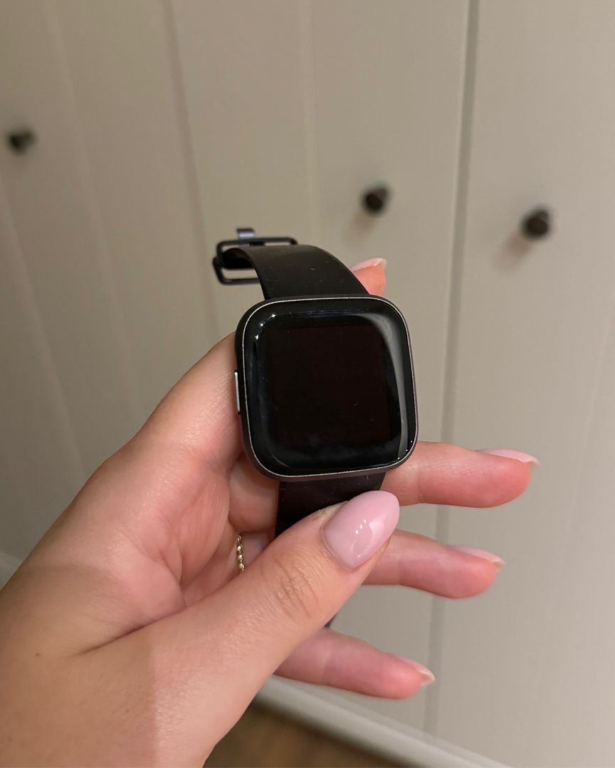 Fitbit Versa 2