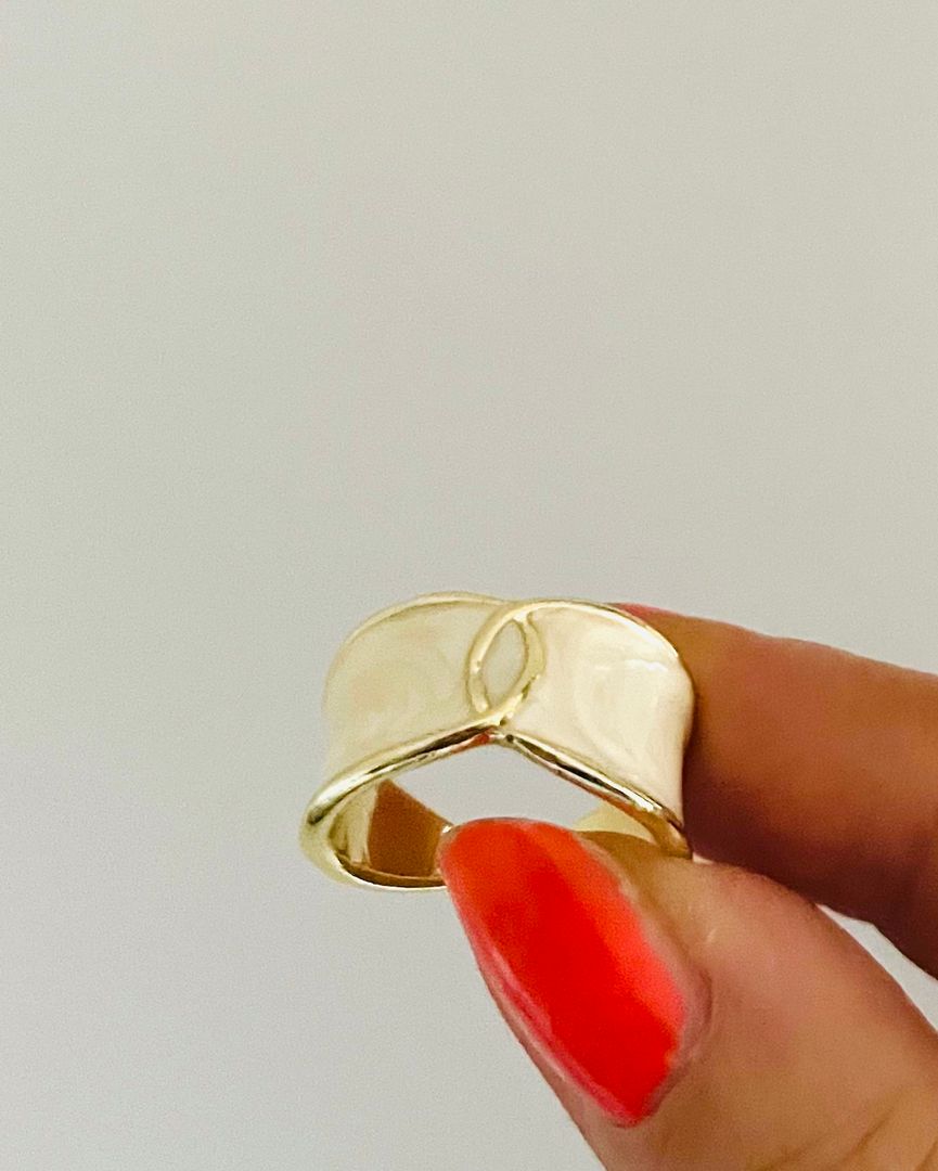 Camilla Harket ring