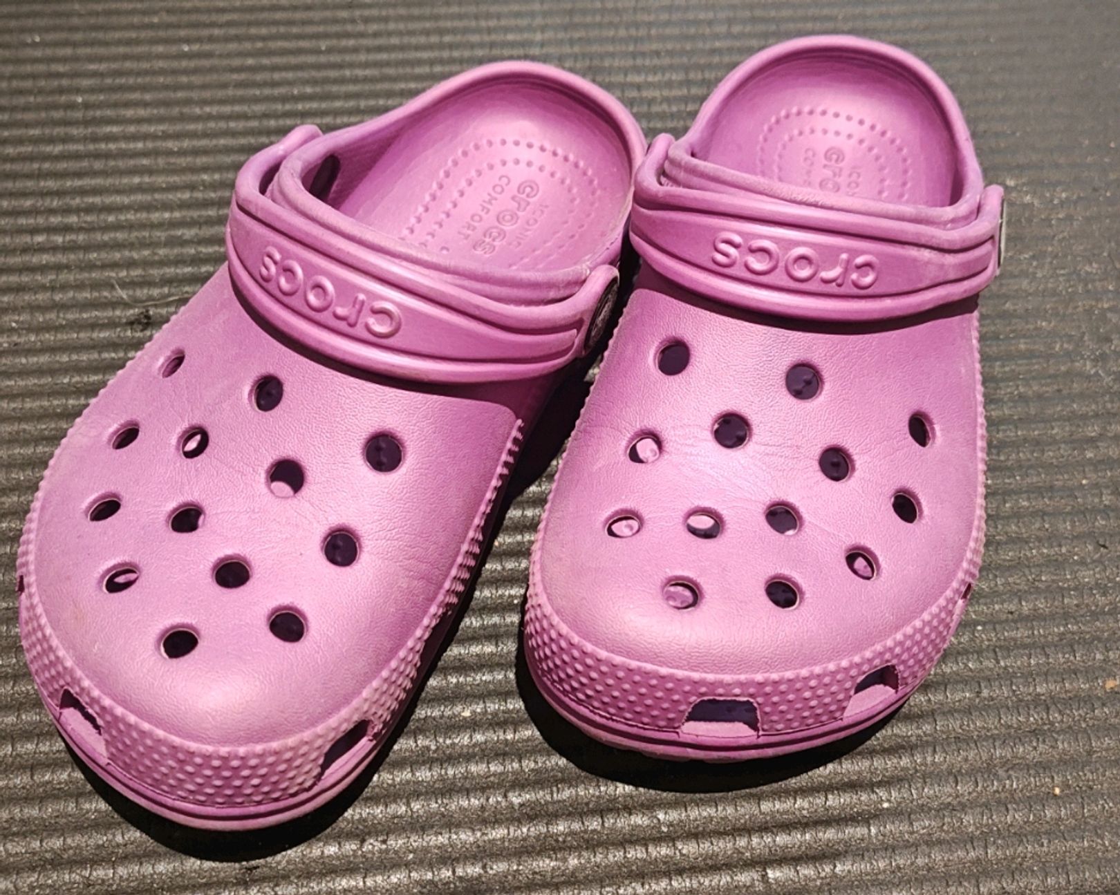 Crocs