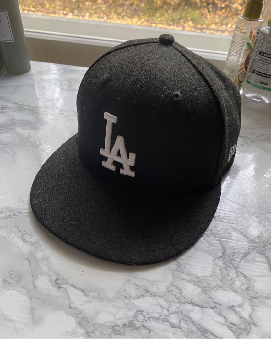 LA fitted