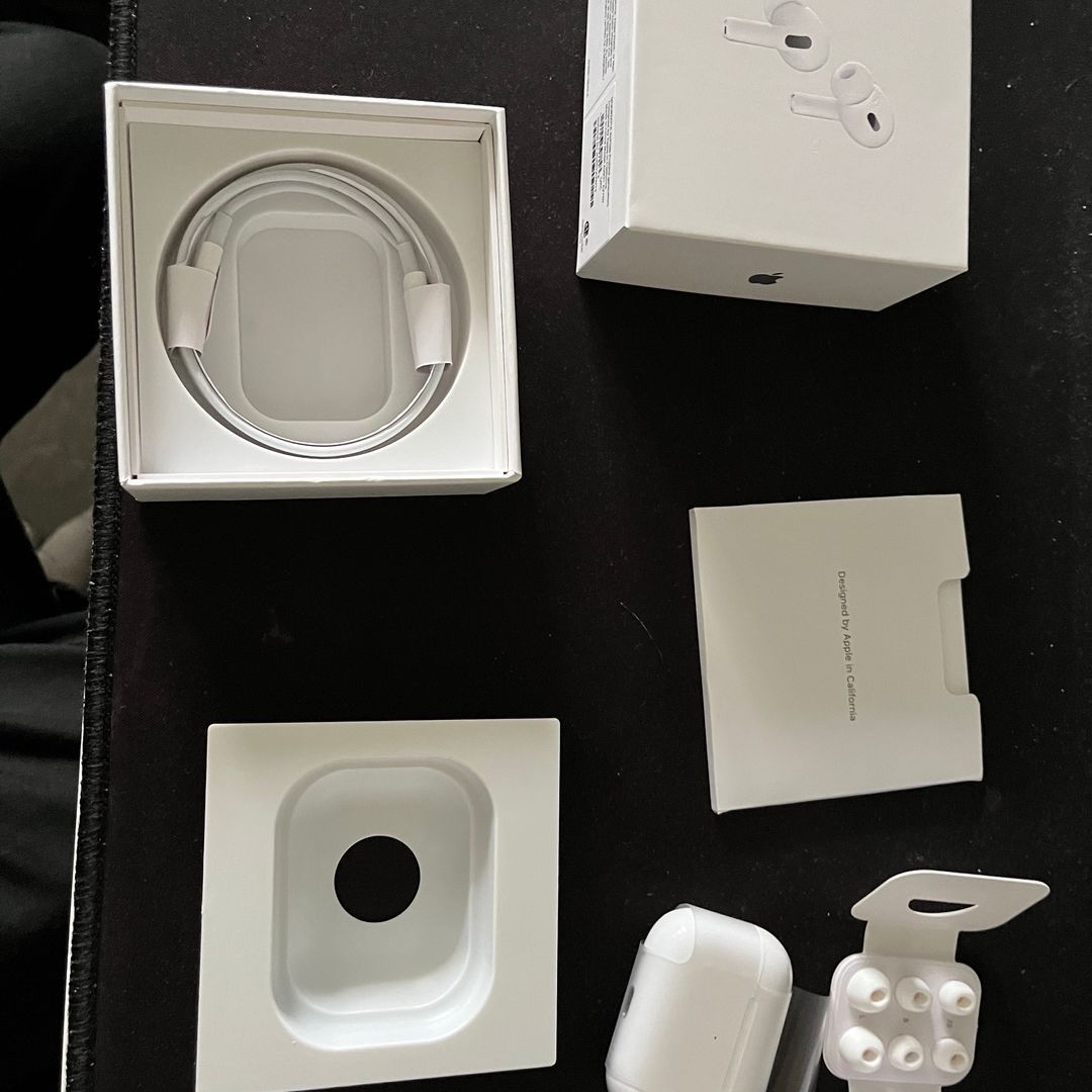 AirPods gen 2