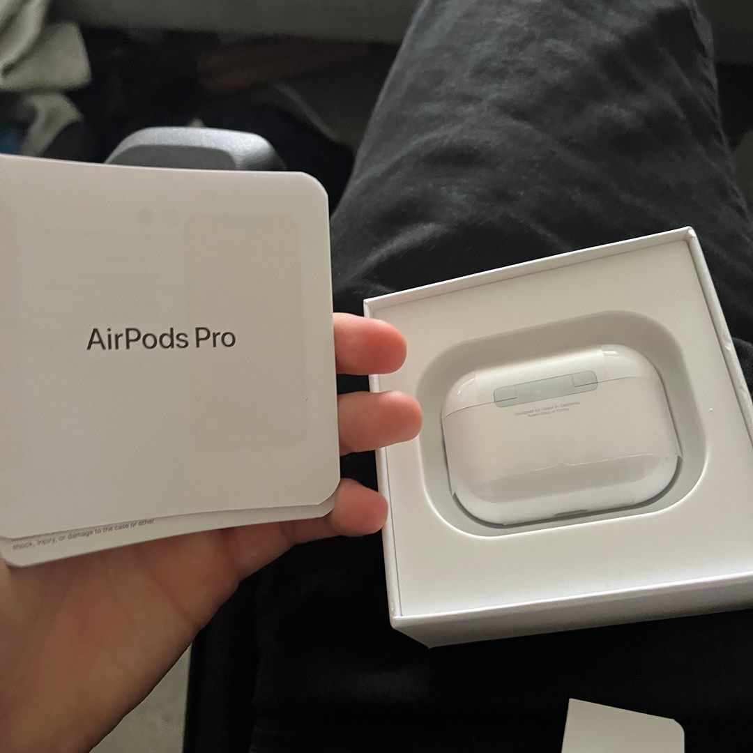 AirPods gen 2