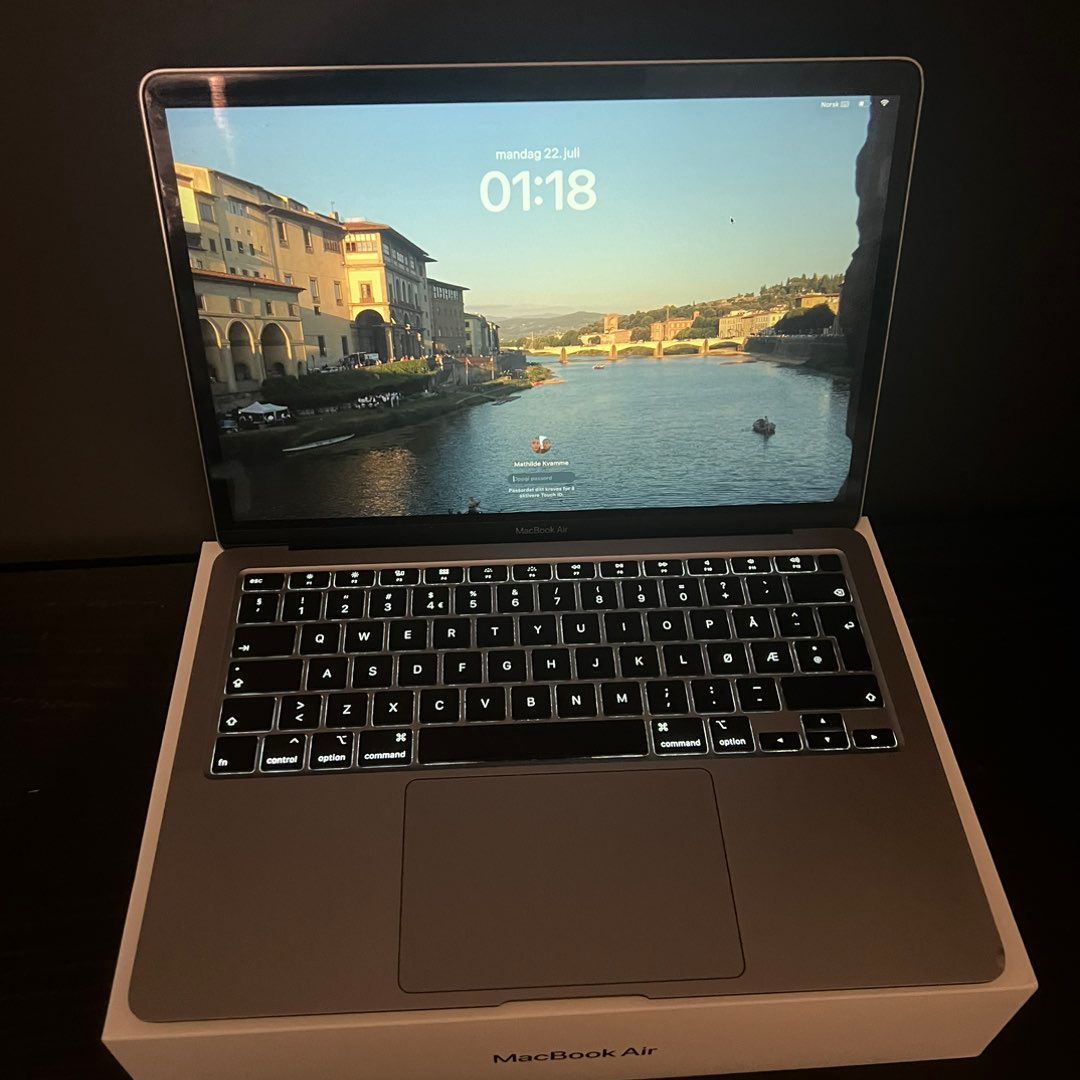 Macbook Air 2020