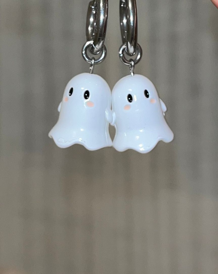 Ghost earring