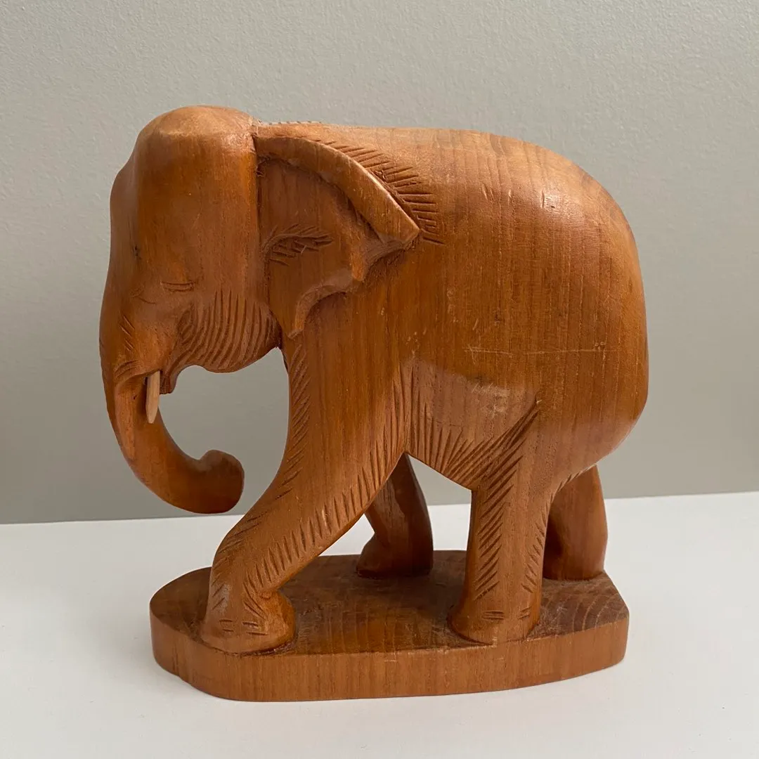 Teak elefant