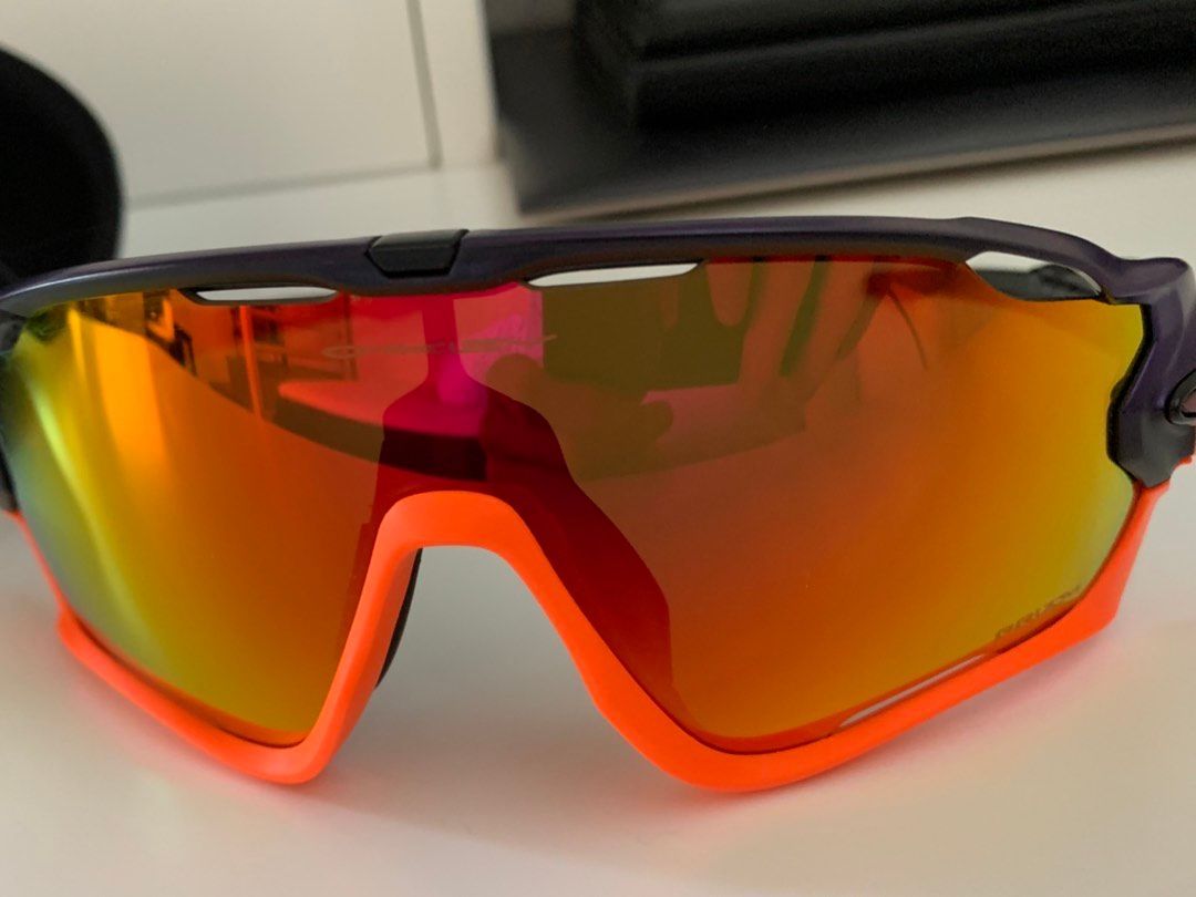 Oakley jawbreaker