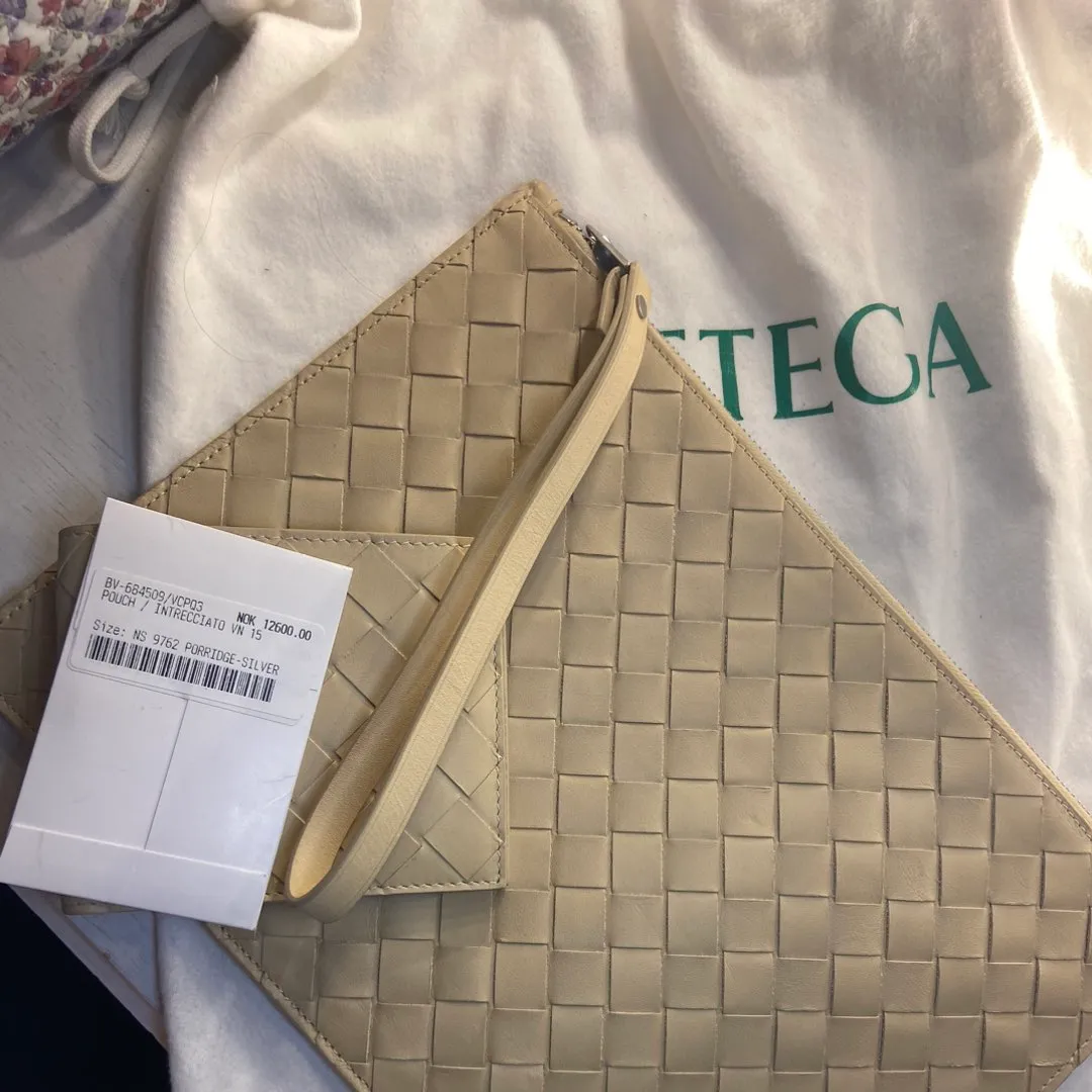 Bottega Veneta pouch