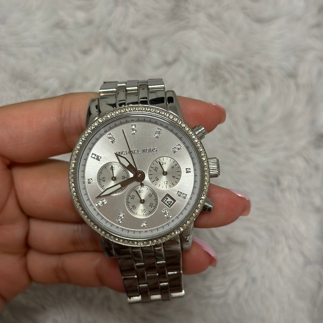 Michael Kors kello