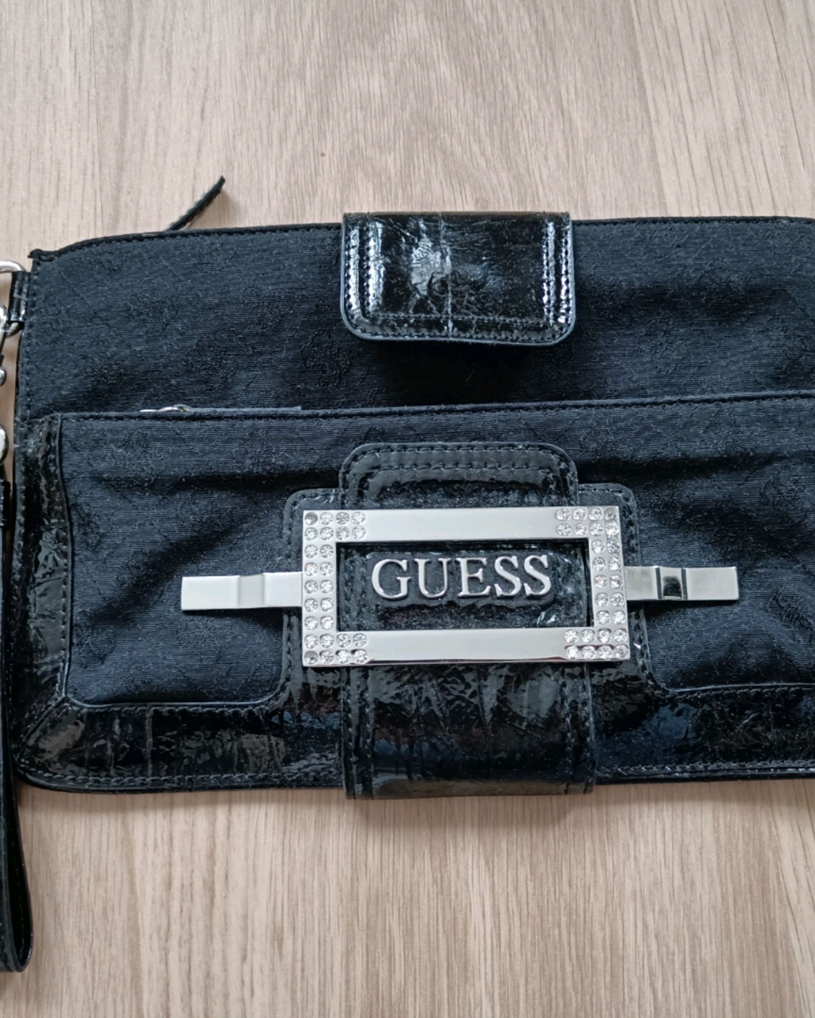 GUESS vintage laukku