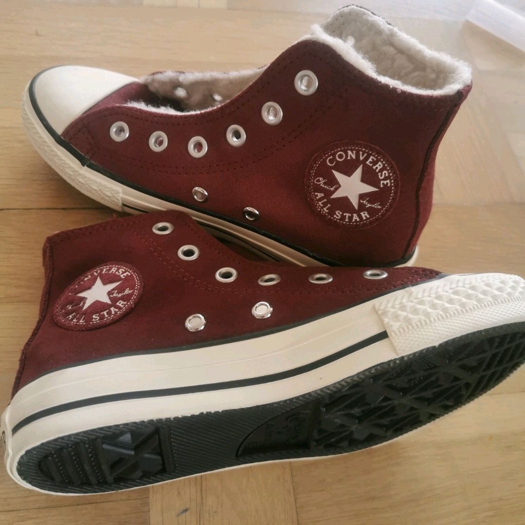 Ubrukte Converse