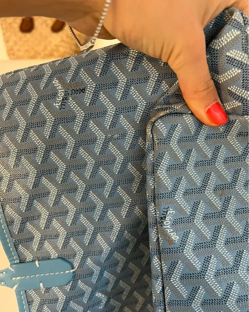 Goyard bag