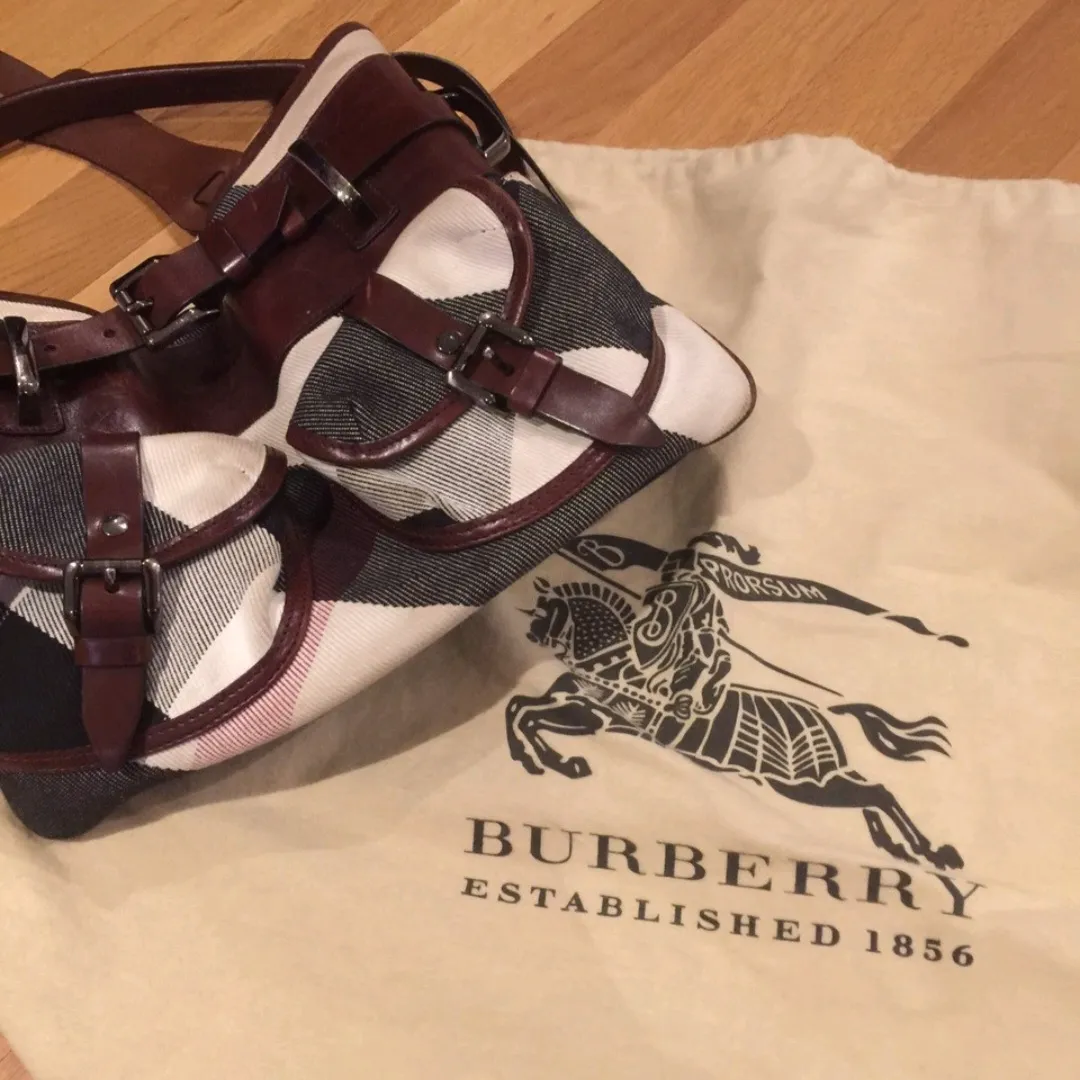 Burberry veske