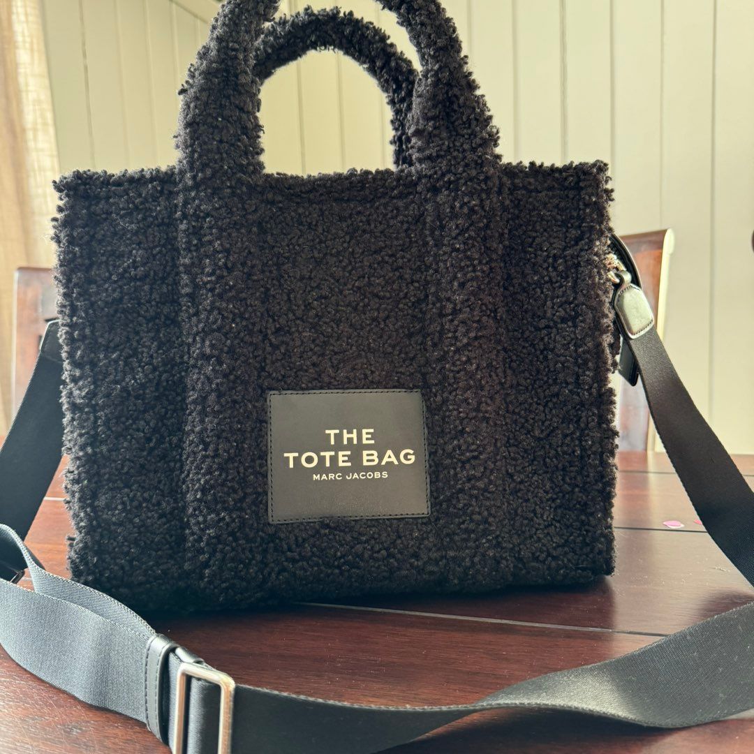 The tote bag teddy