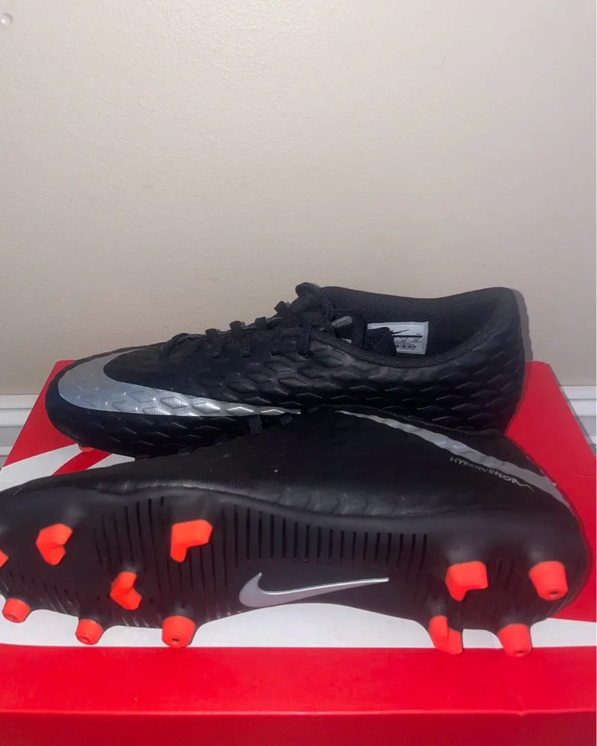 Nike Hypervenom