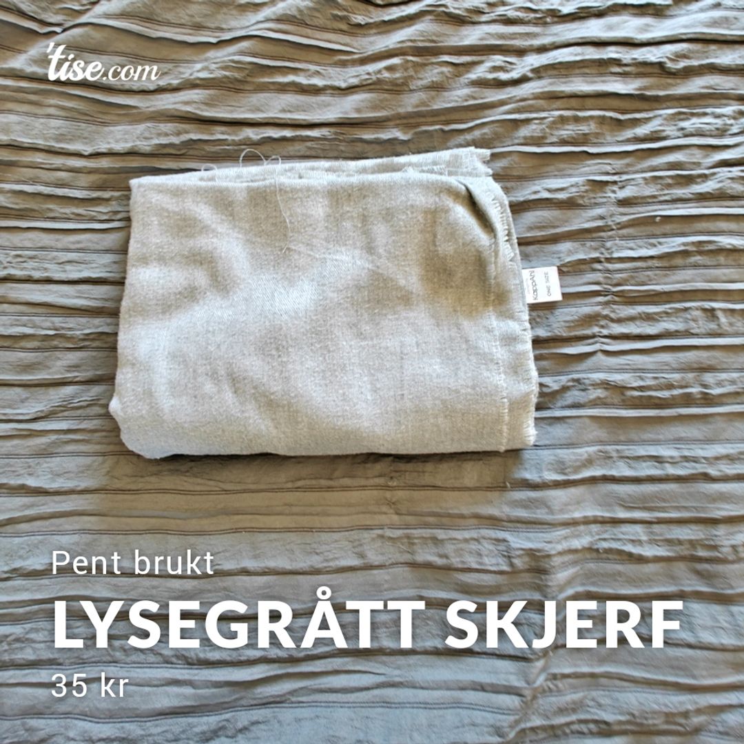 Lysegrått Skjerf