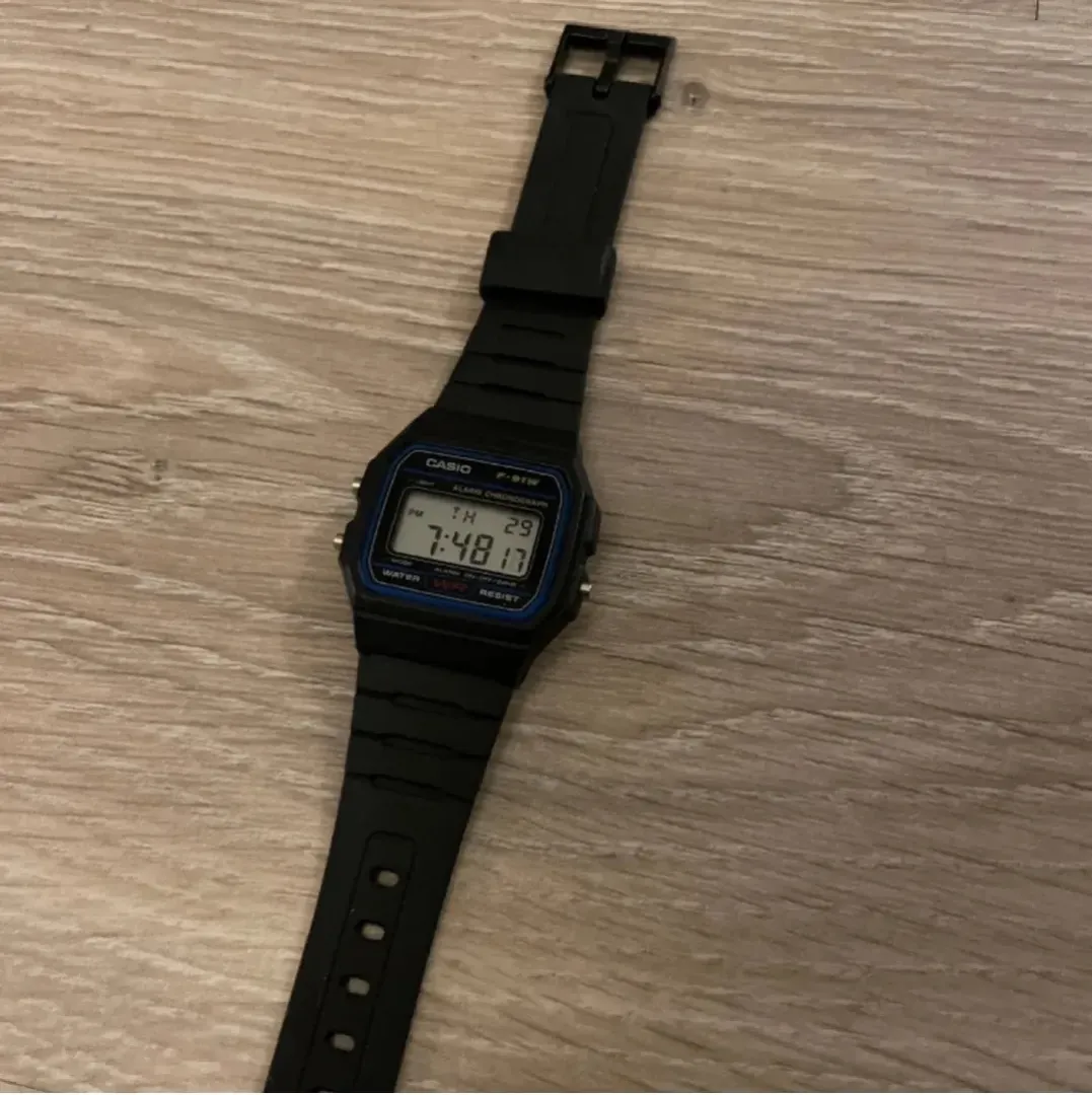 Casio F-91W-1