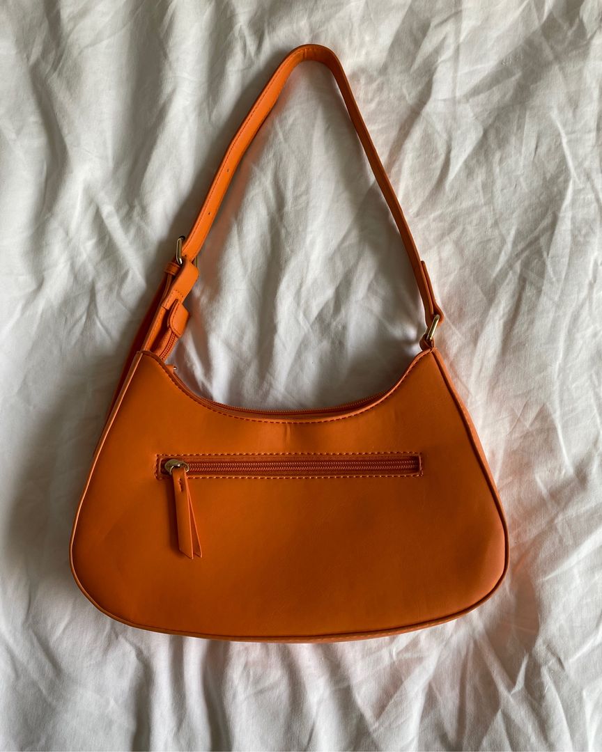 Orange taske