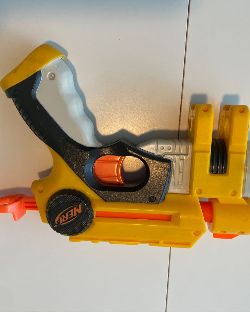 Nerf gum