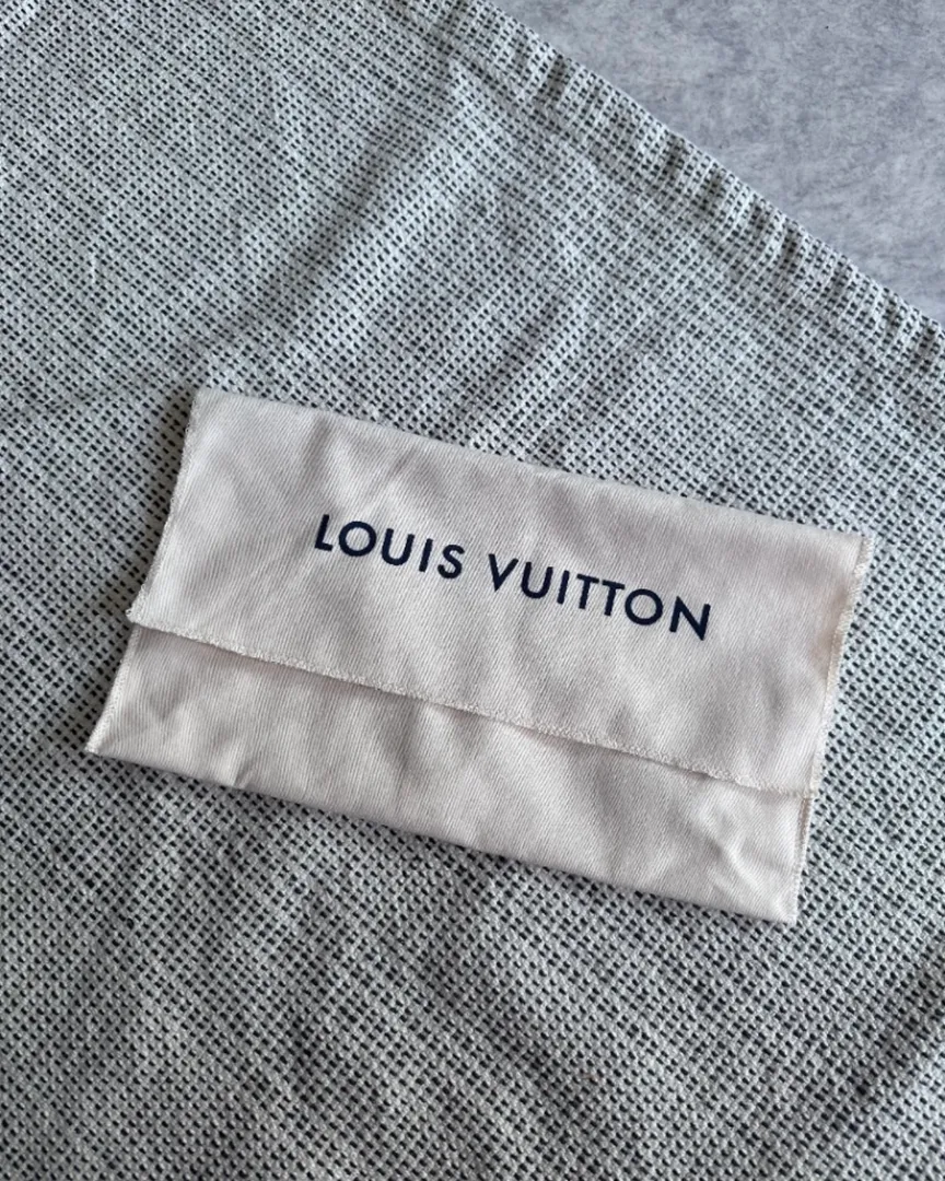 Louis Vuitton laukku