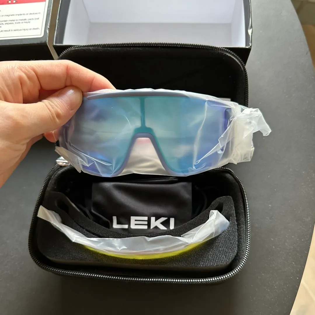 Leki Storm Magnetic