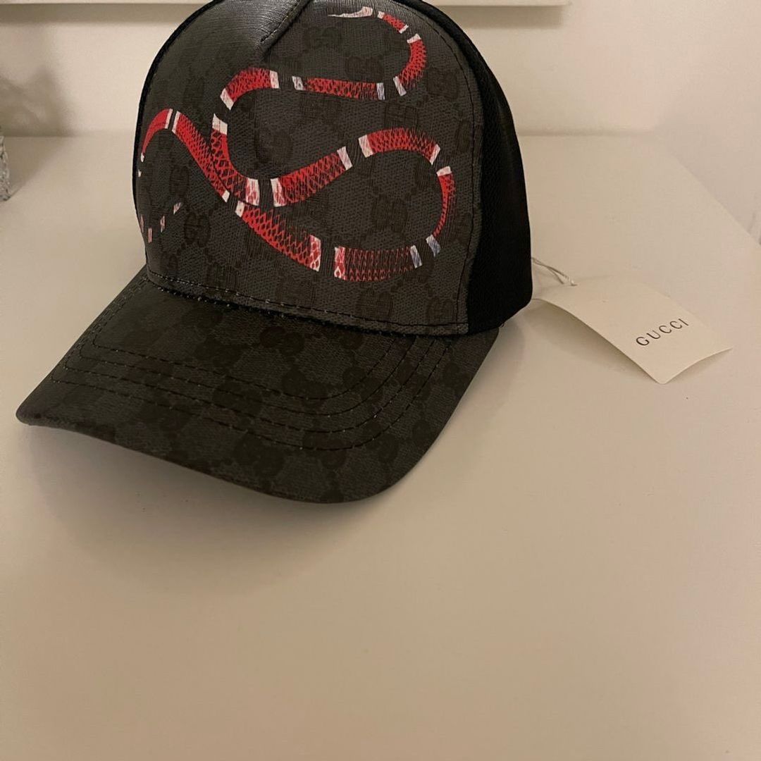 Gucci caps