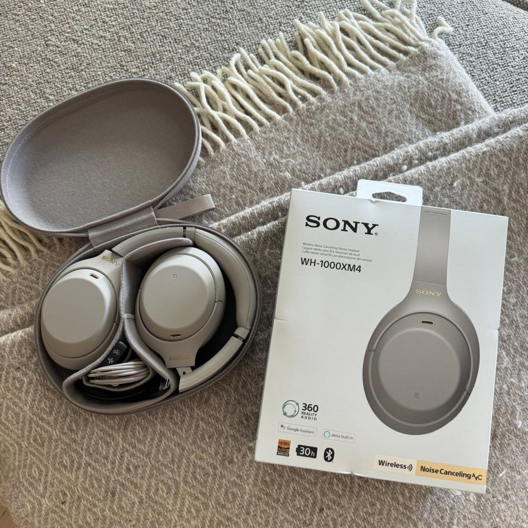 Sony WH-1000XM4