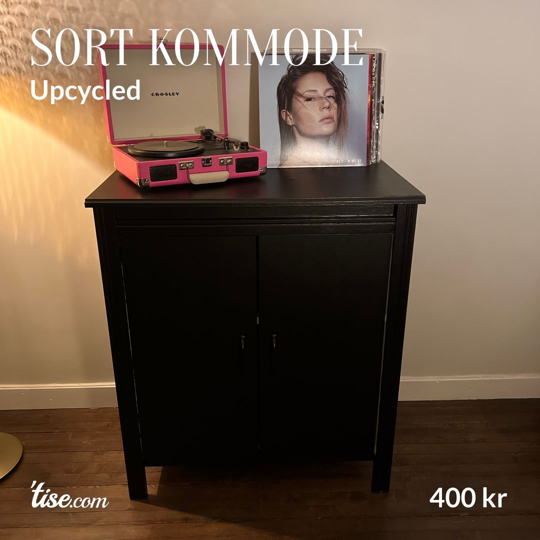 Sort kommode