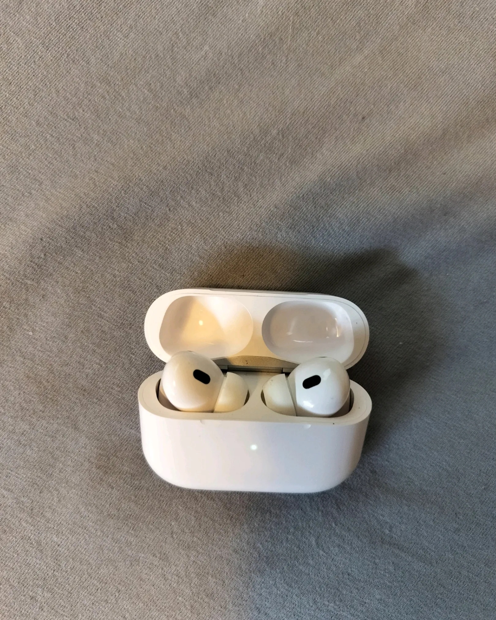 Airpods 2 Pro