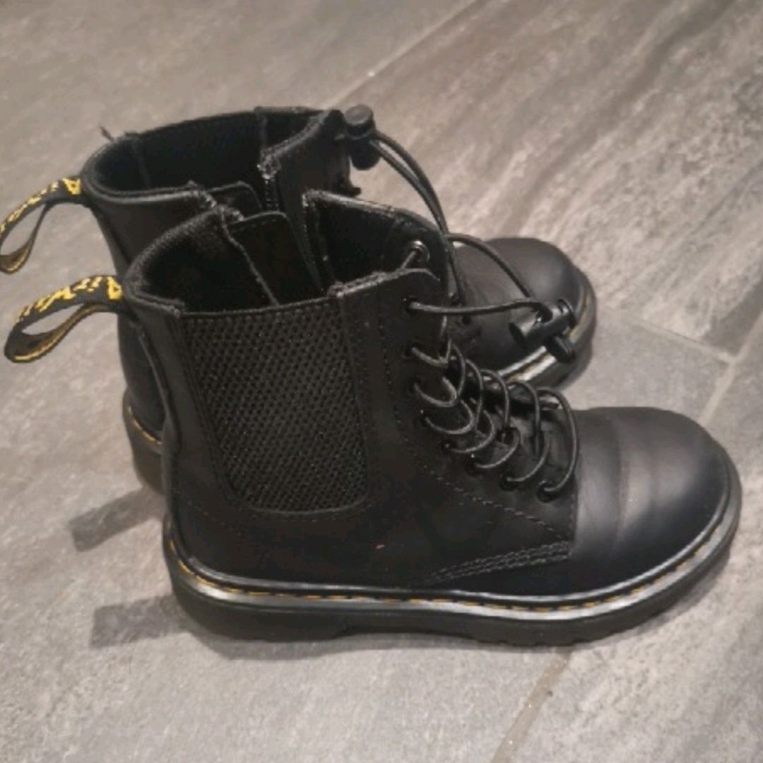 Dr Martens