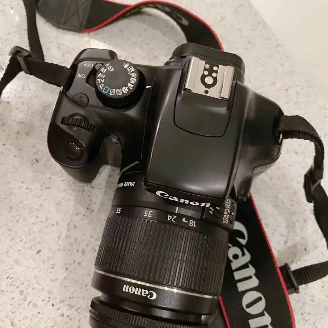 Canon eos1100D