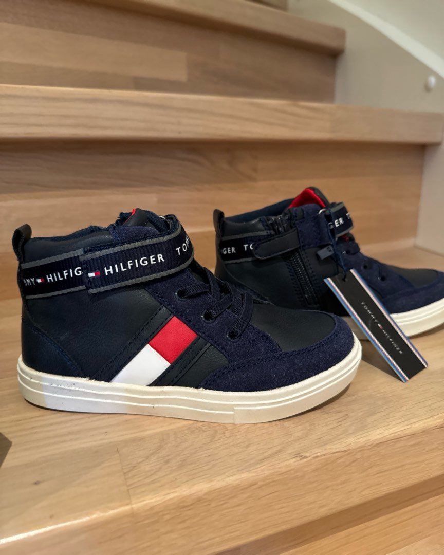 Tommy Hilfiger