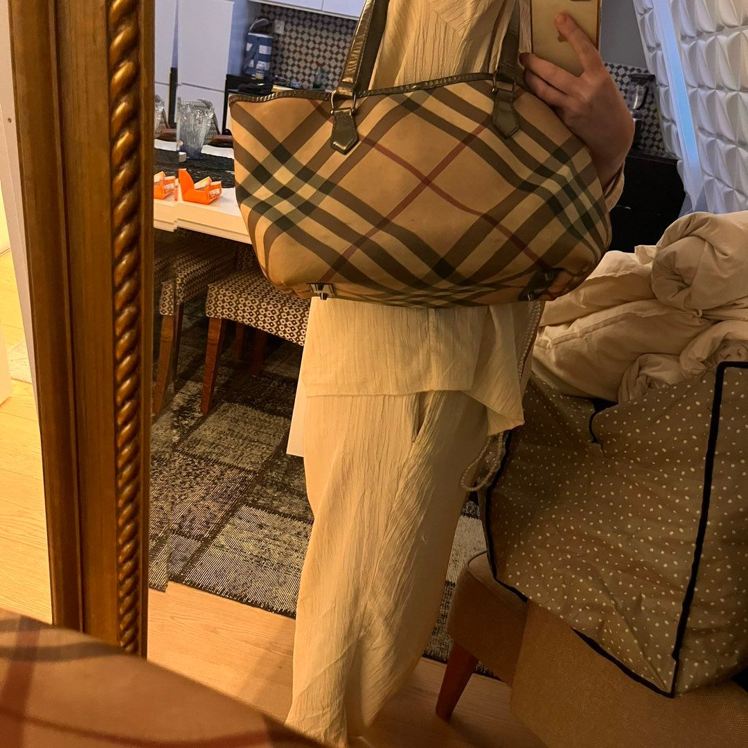 Burberry bag