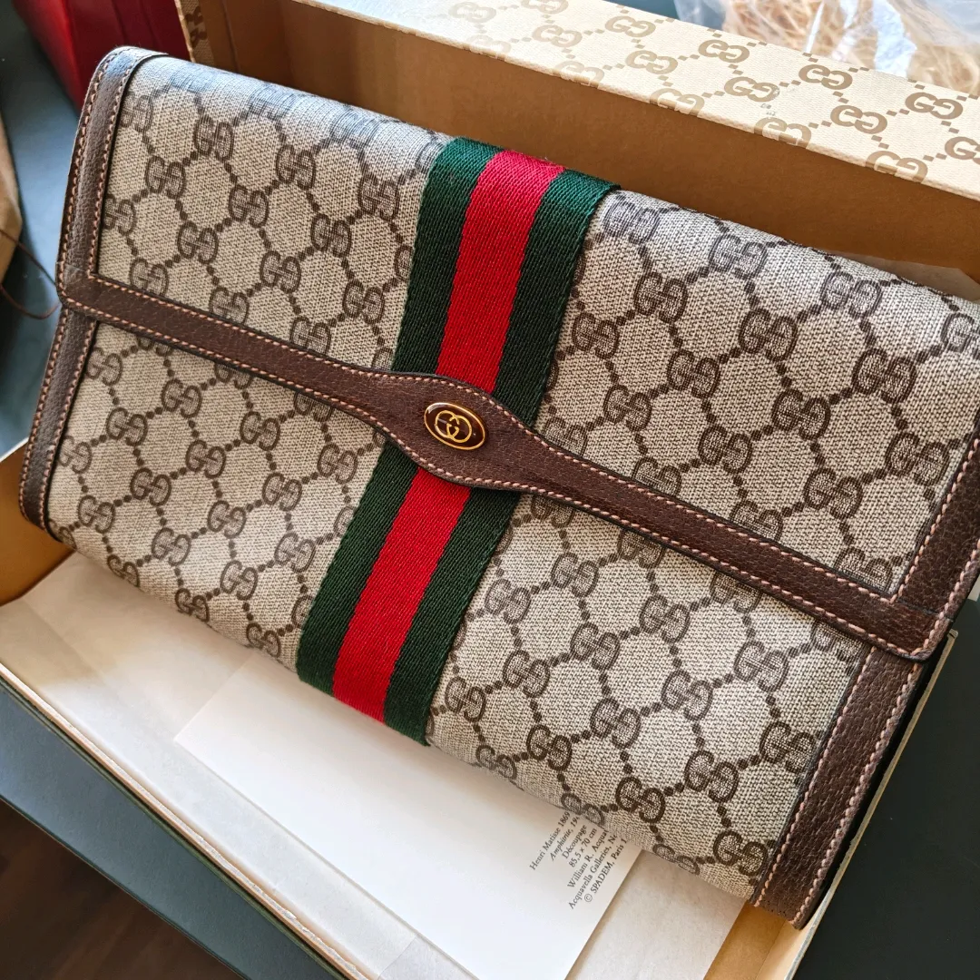 Gucci Boston