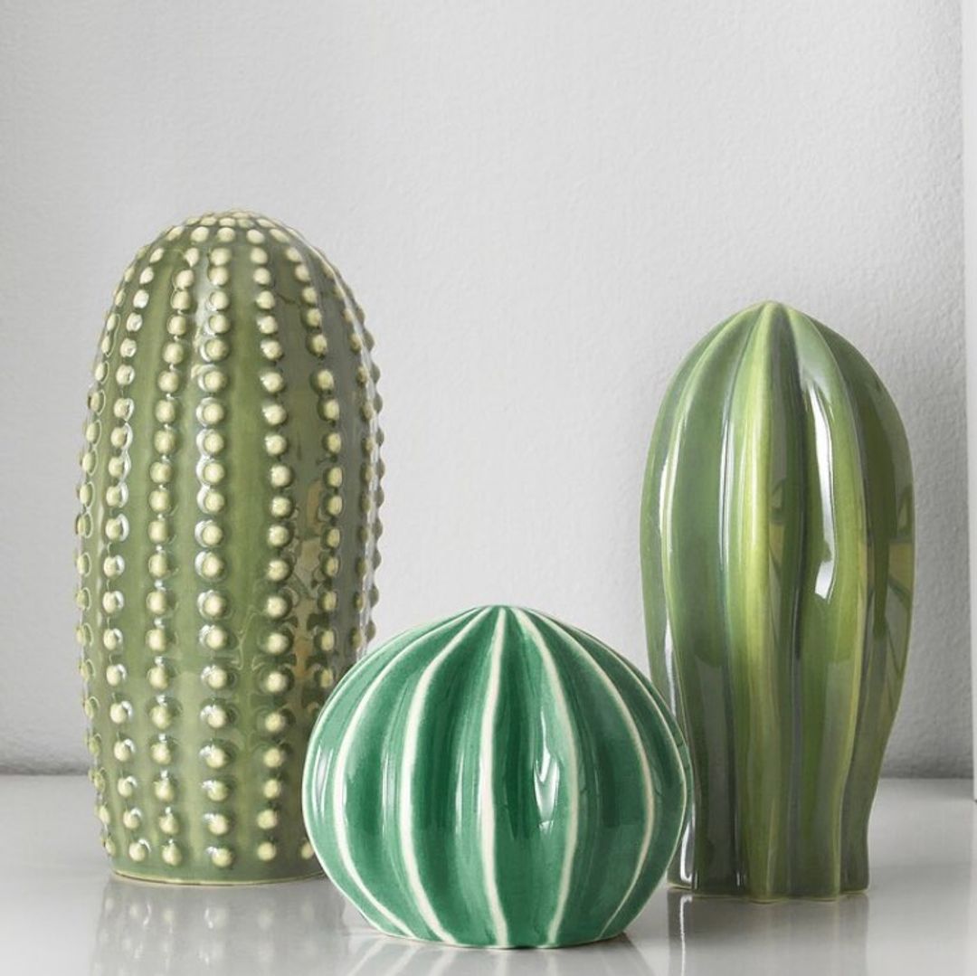 Kaktus i keramikk