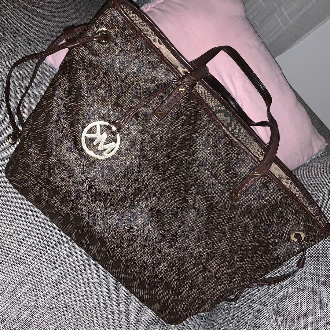 Michael kors väska