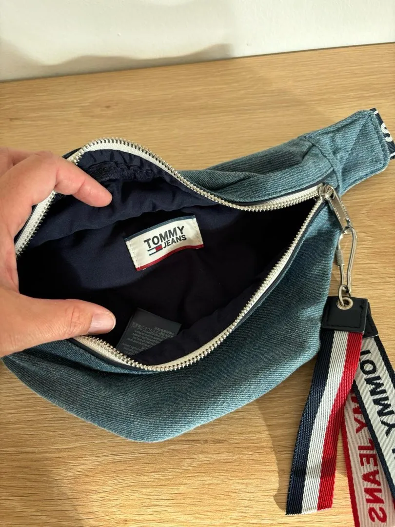 Tommy jeans taske