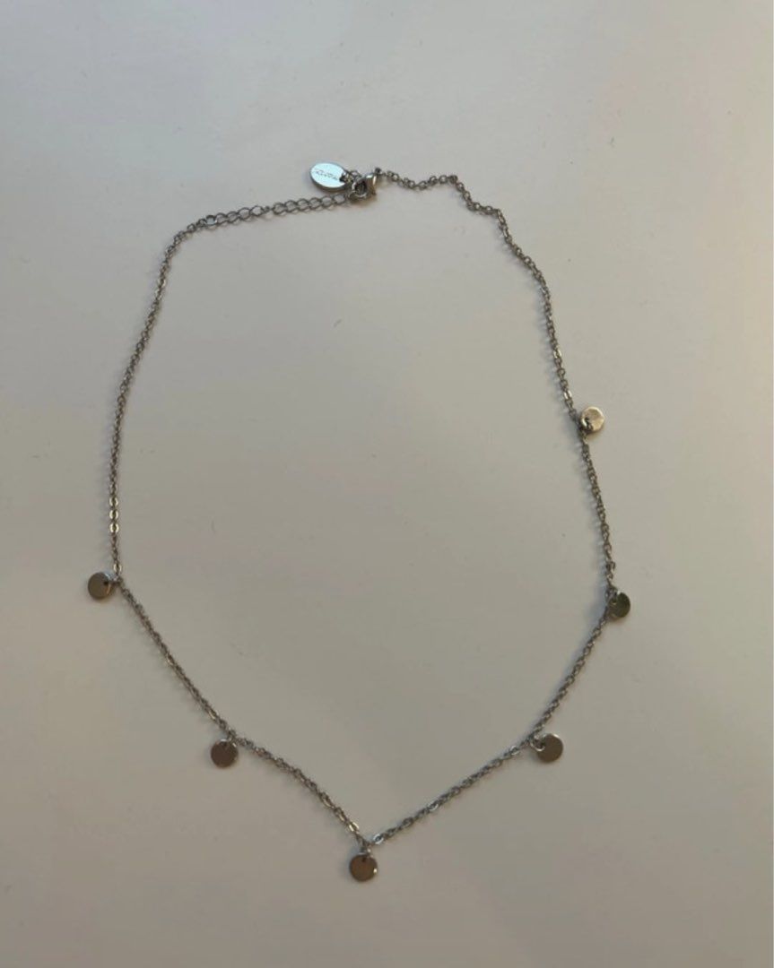 Silver necklace