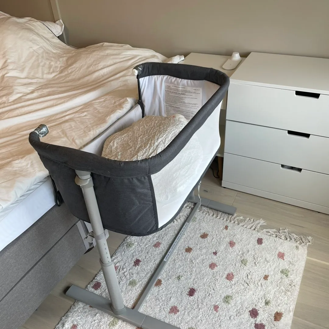 troller bedside crib