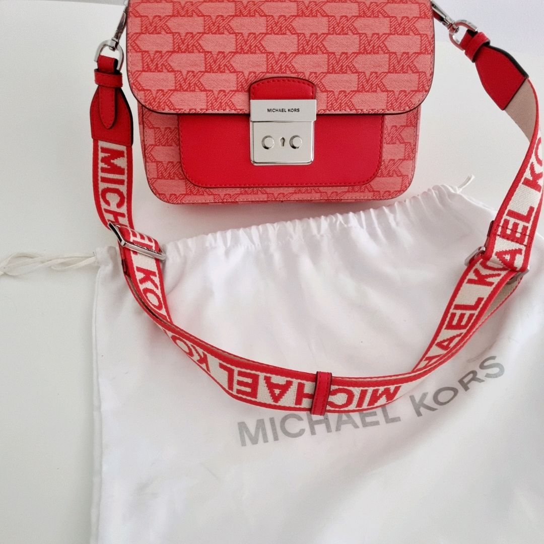 Michael Kors Väska