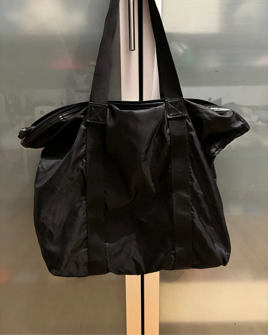 Svart Day Bag