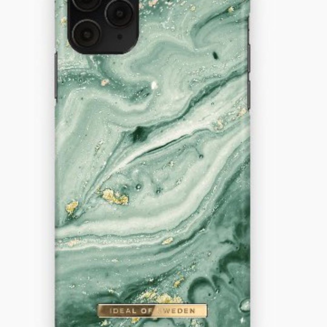 Iphone 11 pro cover