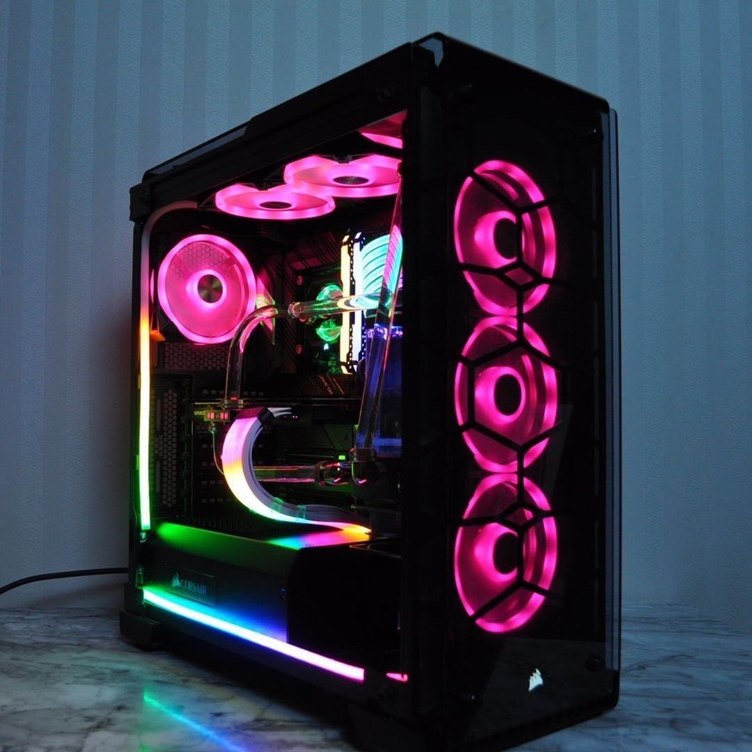 EPIC RGB Gaming PC!