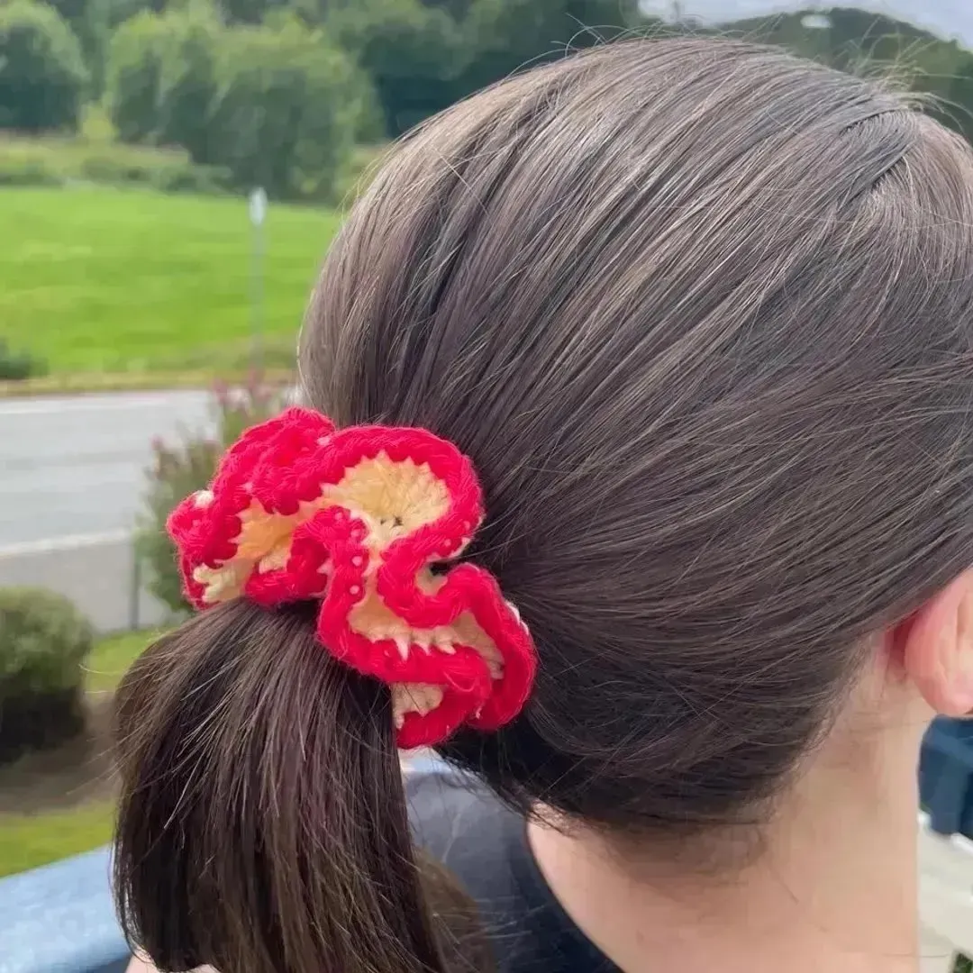 Heklet scrunchie