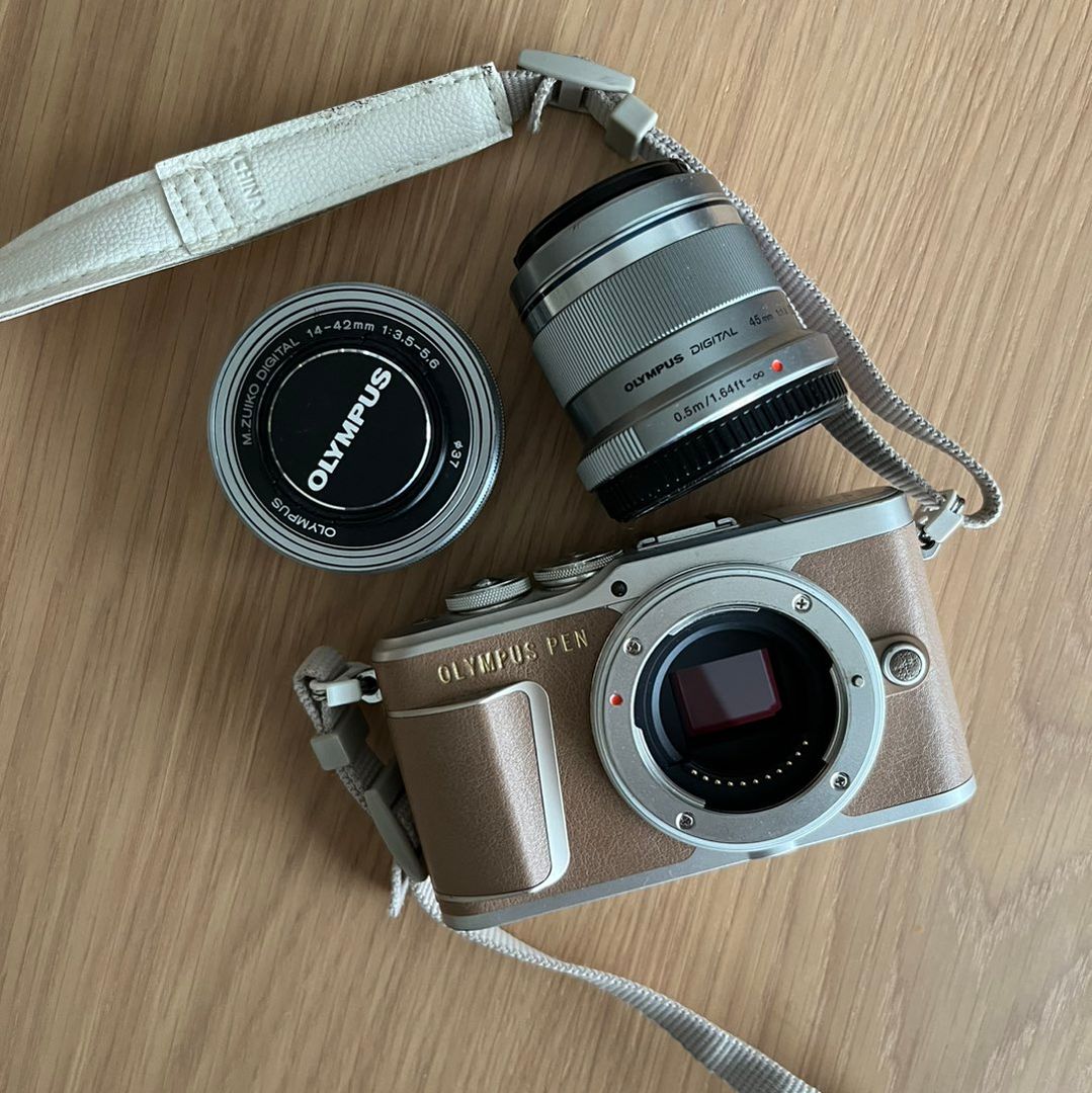 Olympus PEN EPL9