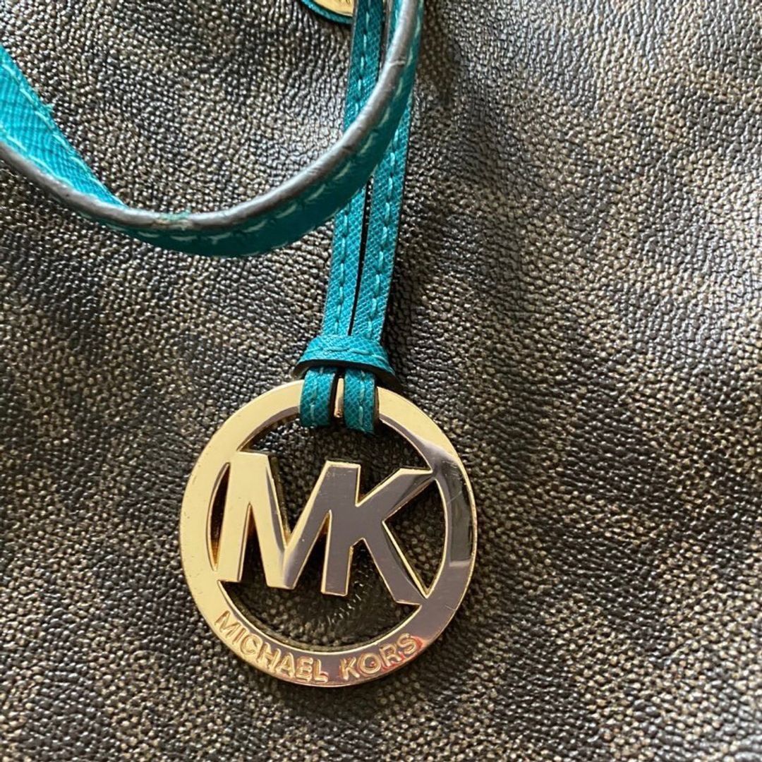 Michael Kors vesker