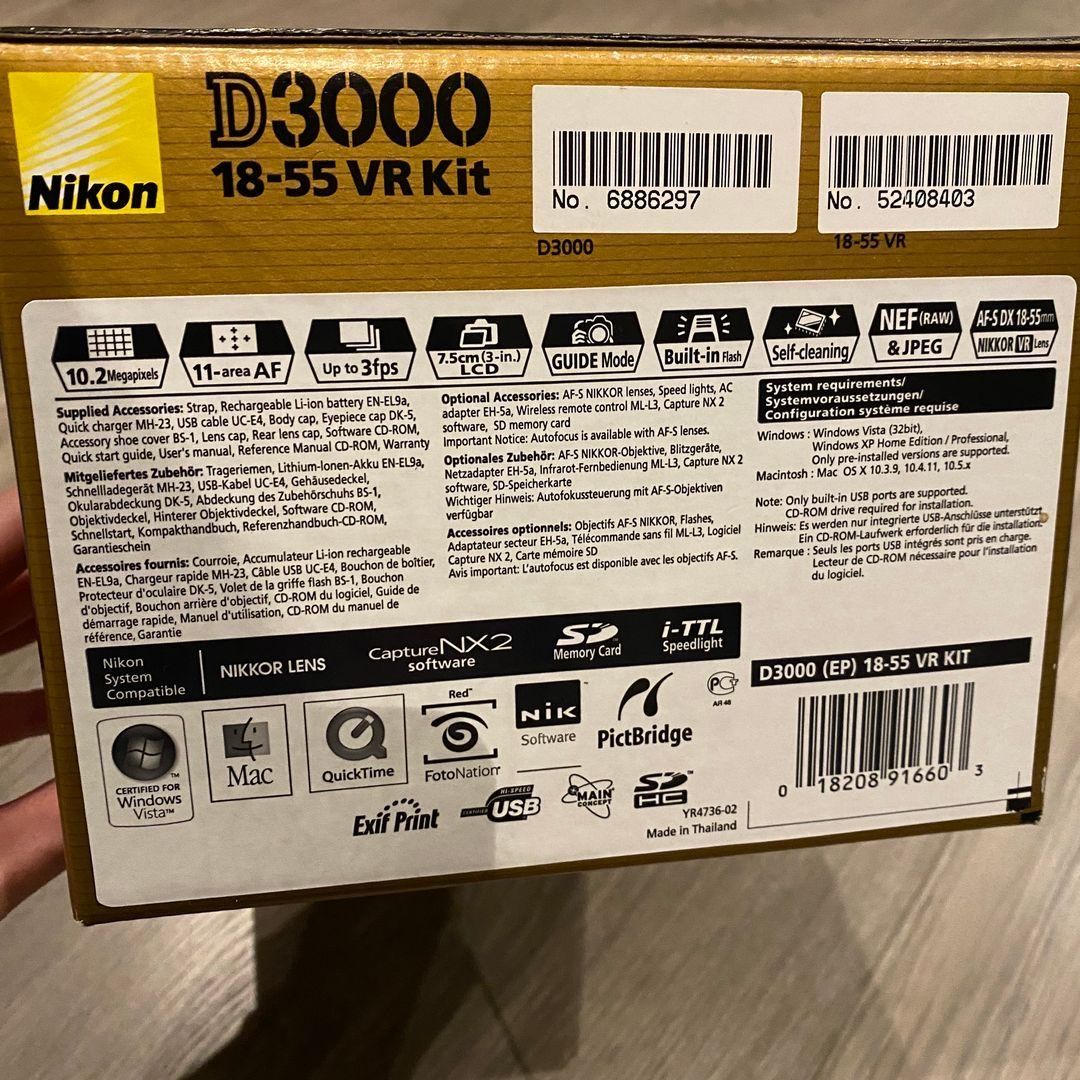 Nikon D3000