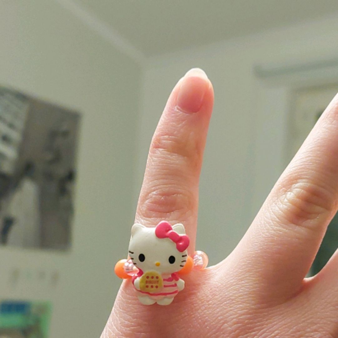 Hello Kitty sormus